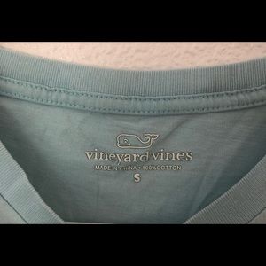 Vineyard Vines T